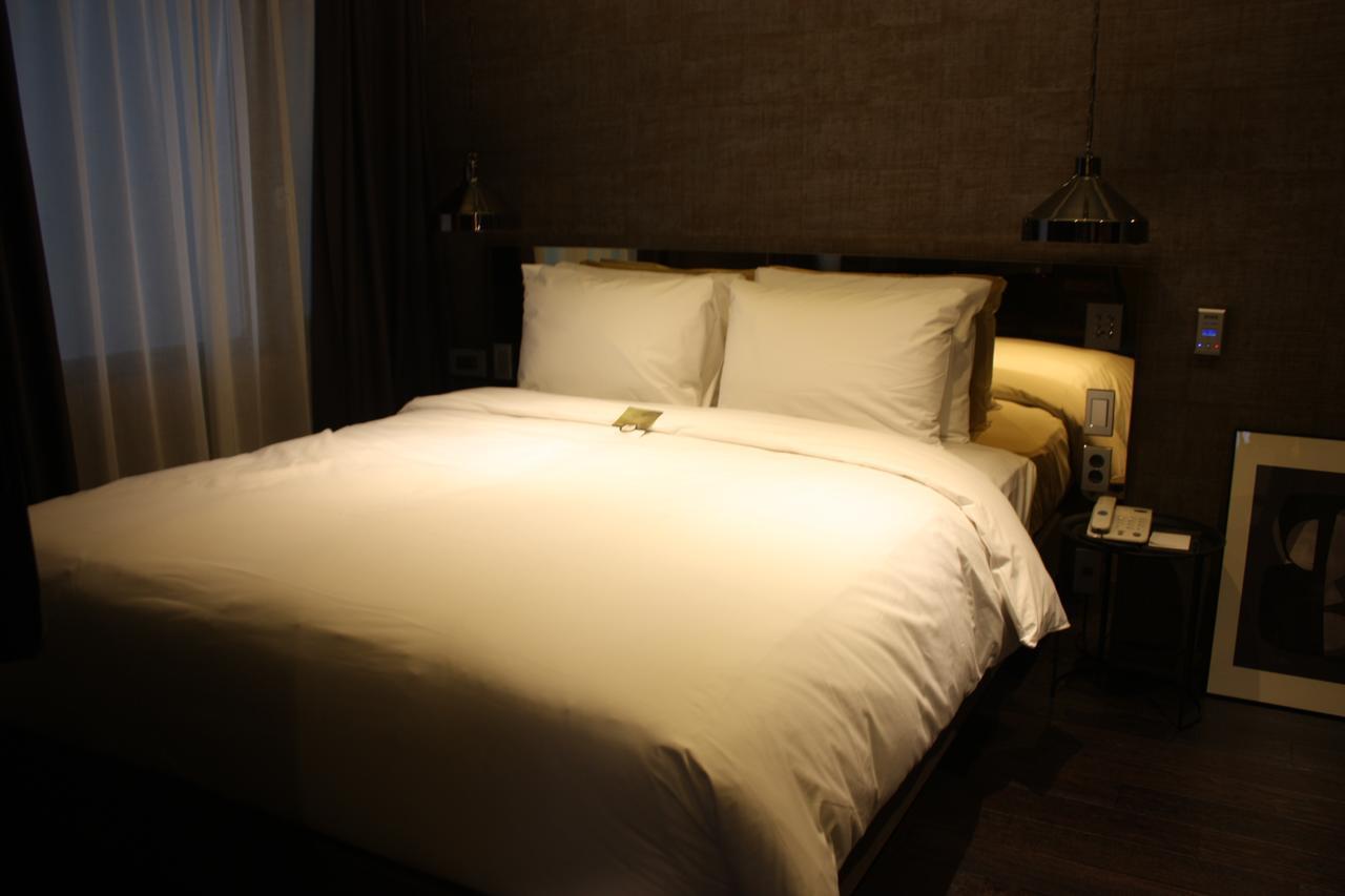 The Hotel Young Inn Seoul Exteriör bild